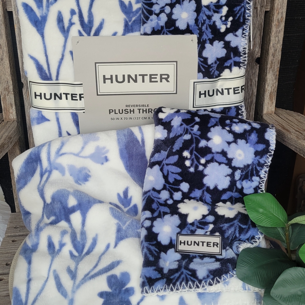 Hunter Blue and White Floral Plush Throw